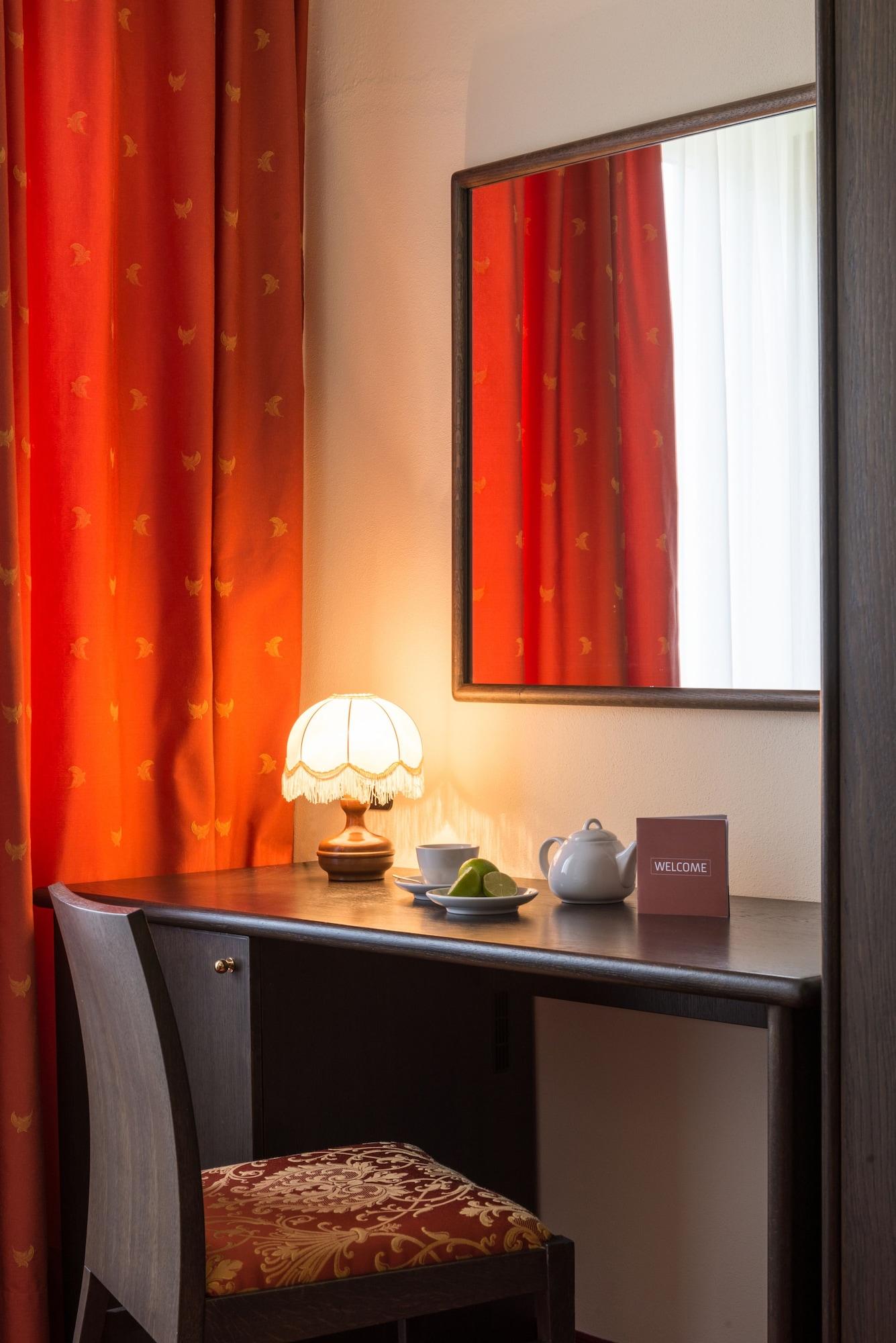 Hotel Drago Brenzone sul Garda Luaran gambar