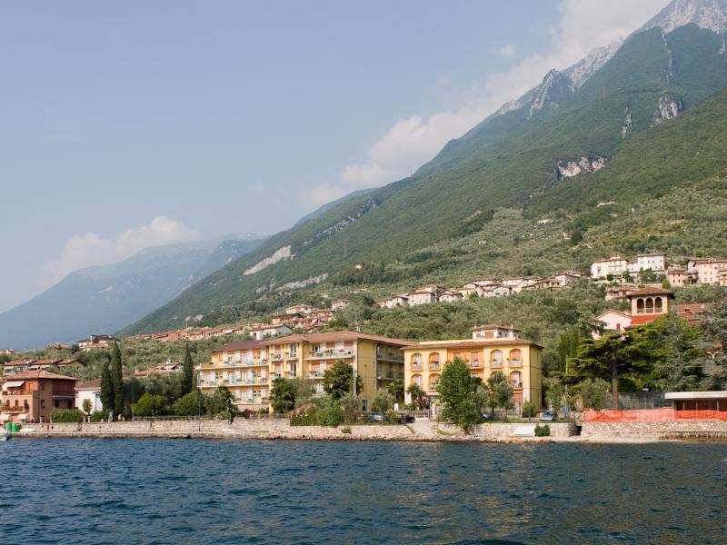 Hotel Drago Brenzone sul Garda Luaran gambar